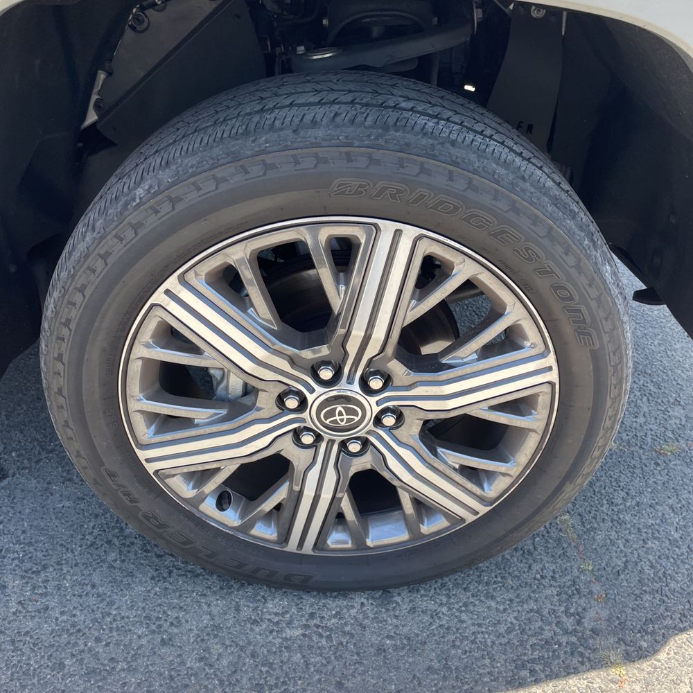 2024 Toyota Tundra Capstone HV