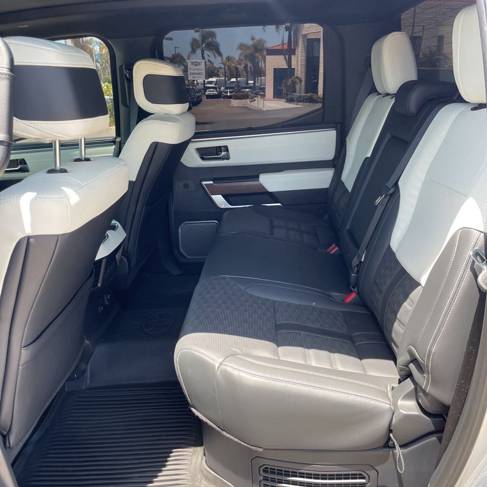 2024 Toyota Tundra Capstone HV