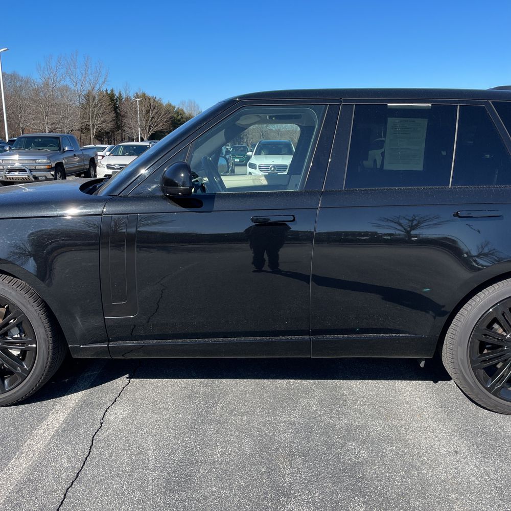 2023 Land Rover Range Rover P530 SE