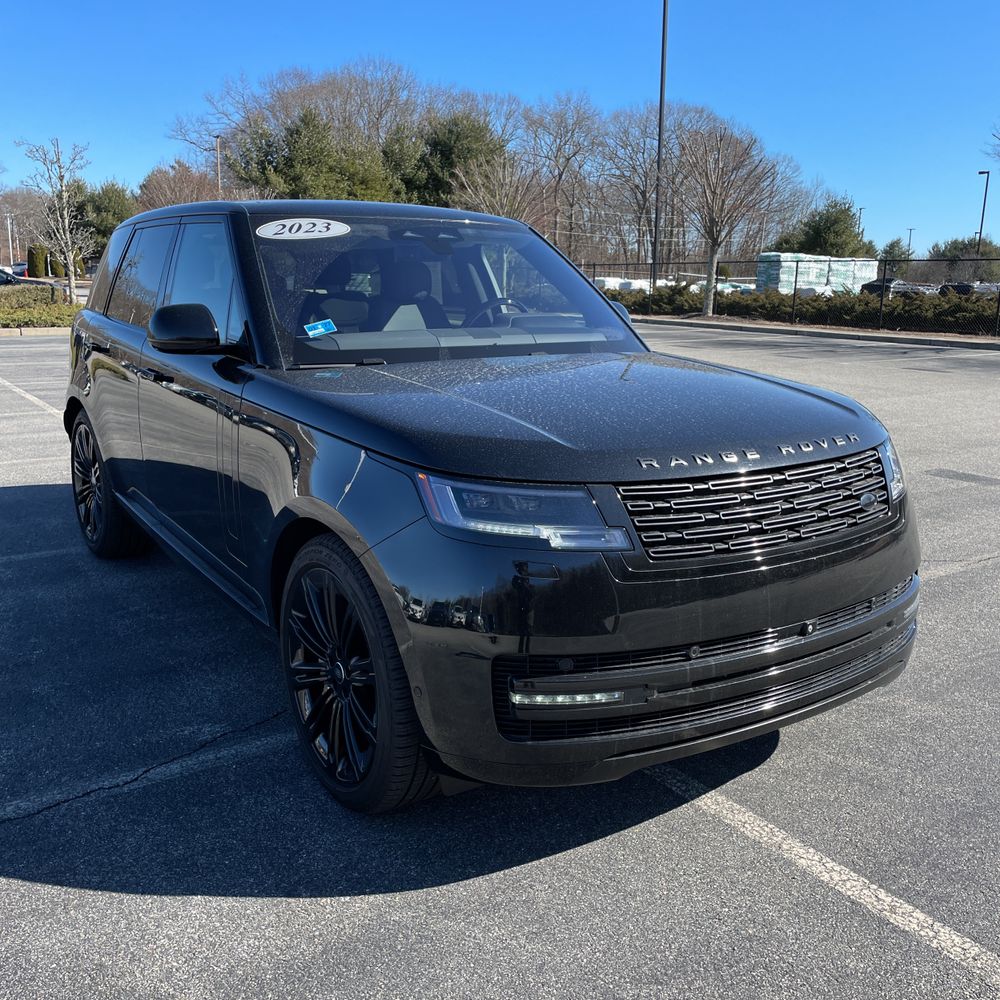 2023 Land Rover Range Rover P530 SE