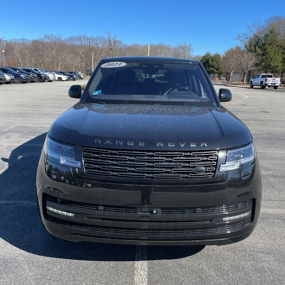 2023 Land Rover Range Rover P530 SE