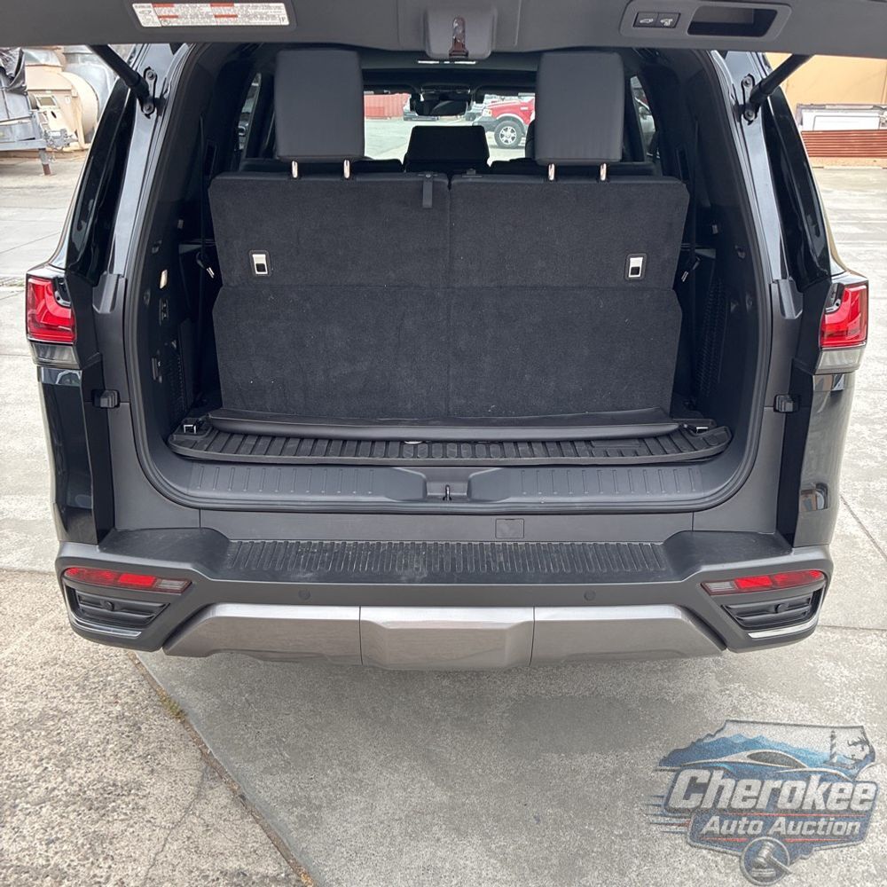 2024 Lexus LX 600 Premium