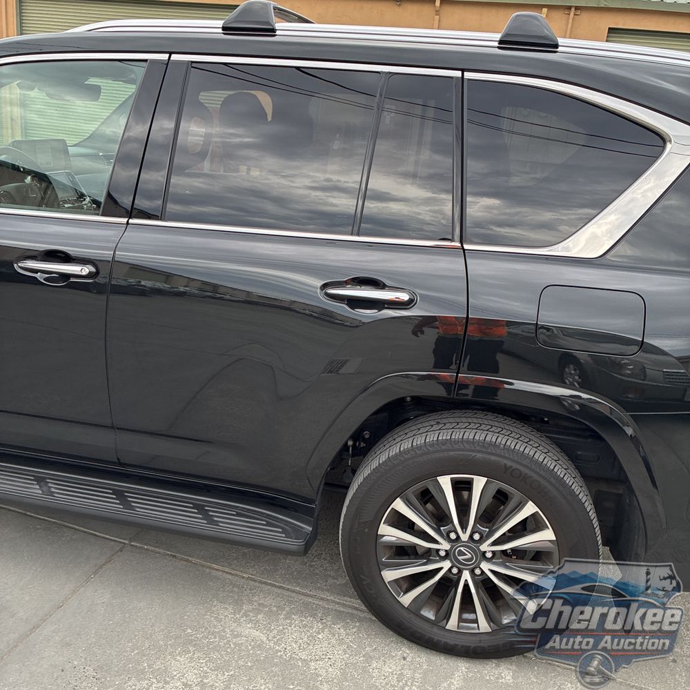 2024 Lexus LX 600 Premium