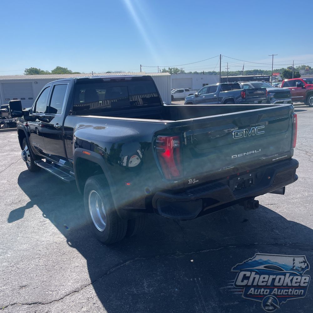 2024 GMC Sierra 3500HD Denali