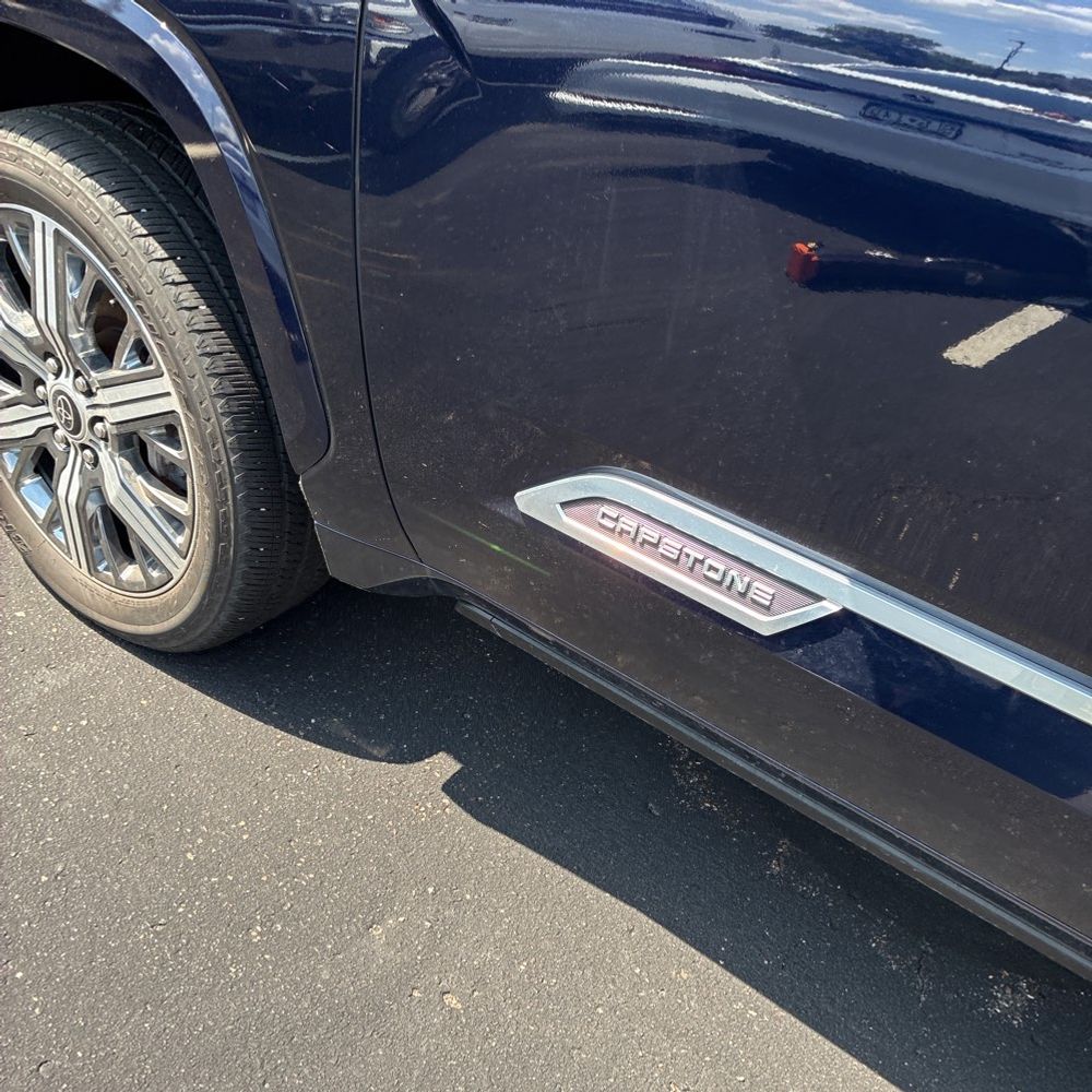 2023 Toyota Tundra Capstone HV