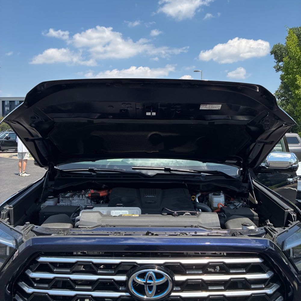 2023 Toyota Tundra Capstone HV