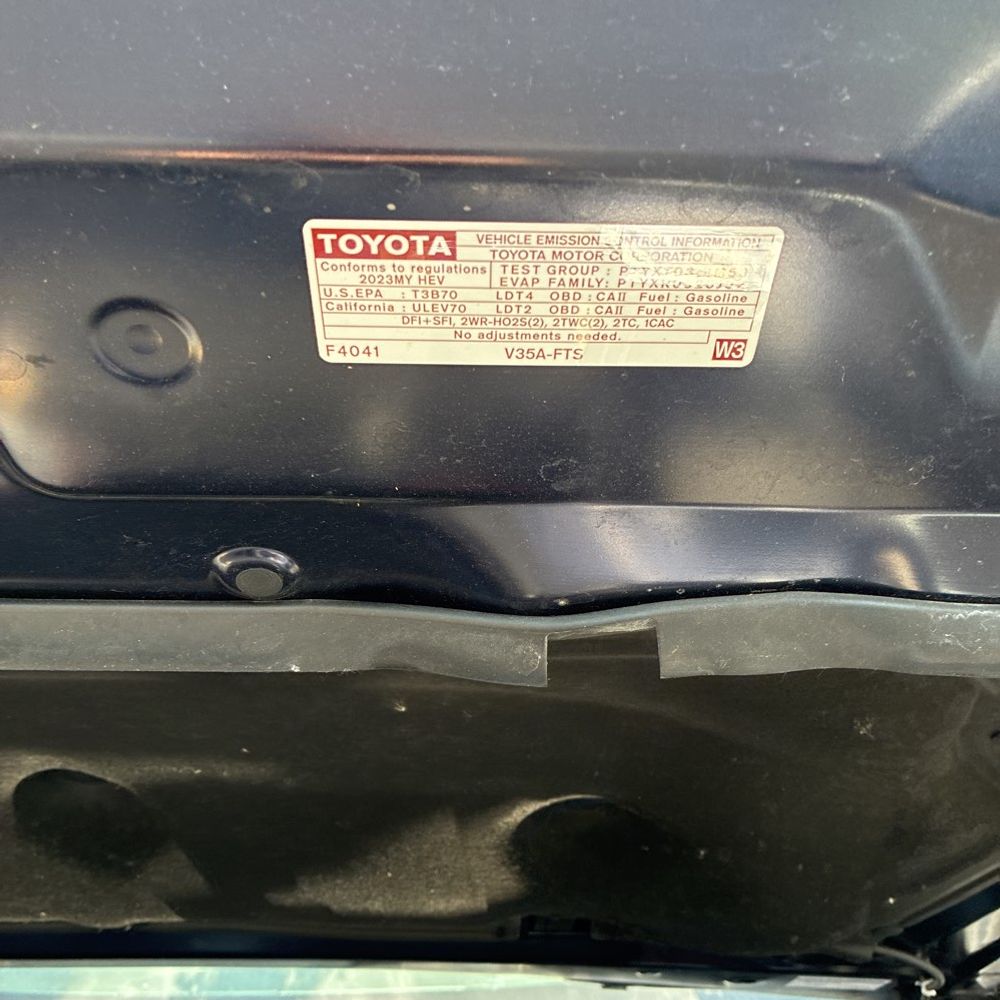 2023 Toyota Tundra Capstone HV