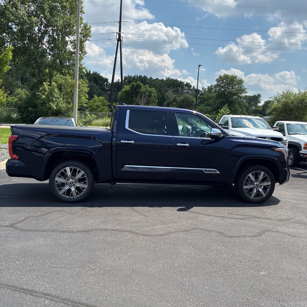 2023 Toyota Tundra Capstone HV