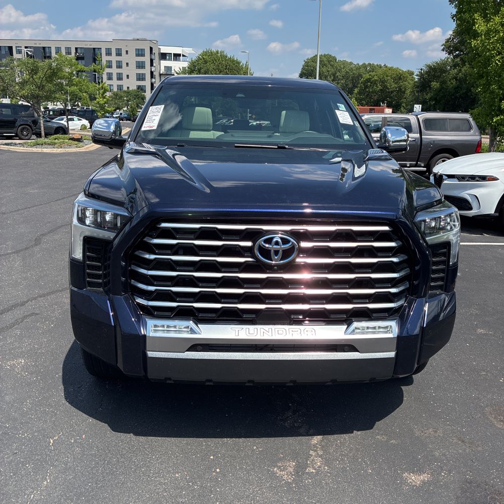2023 Toyota Tundra Capstone HV