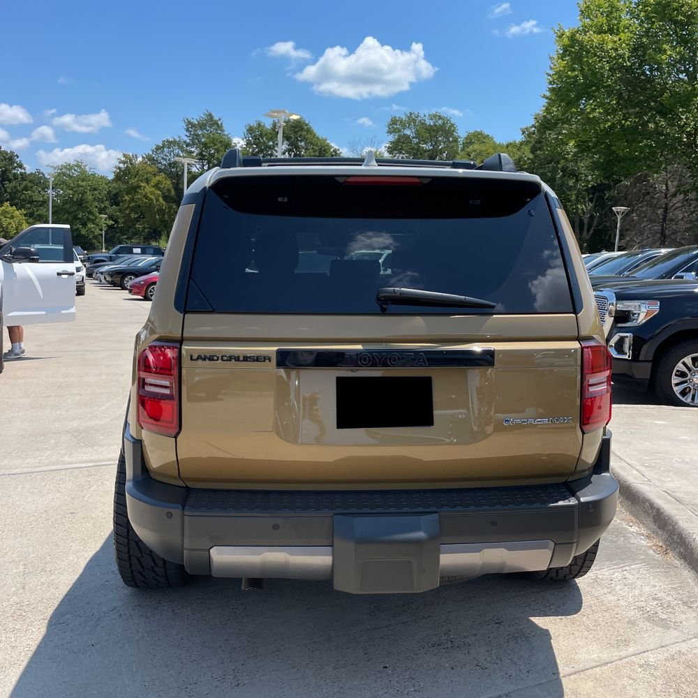 2024 Toyota Land Cruiser Base
