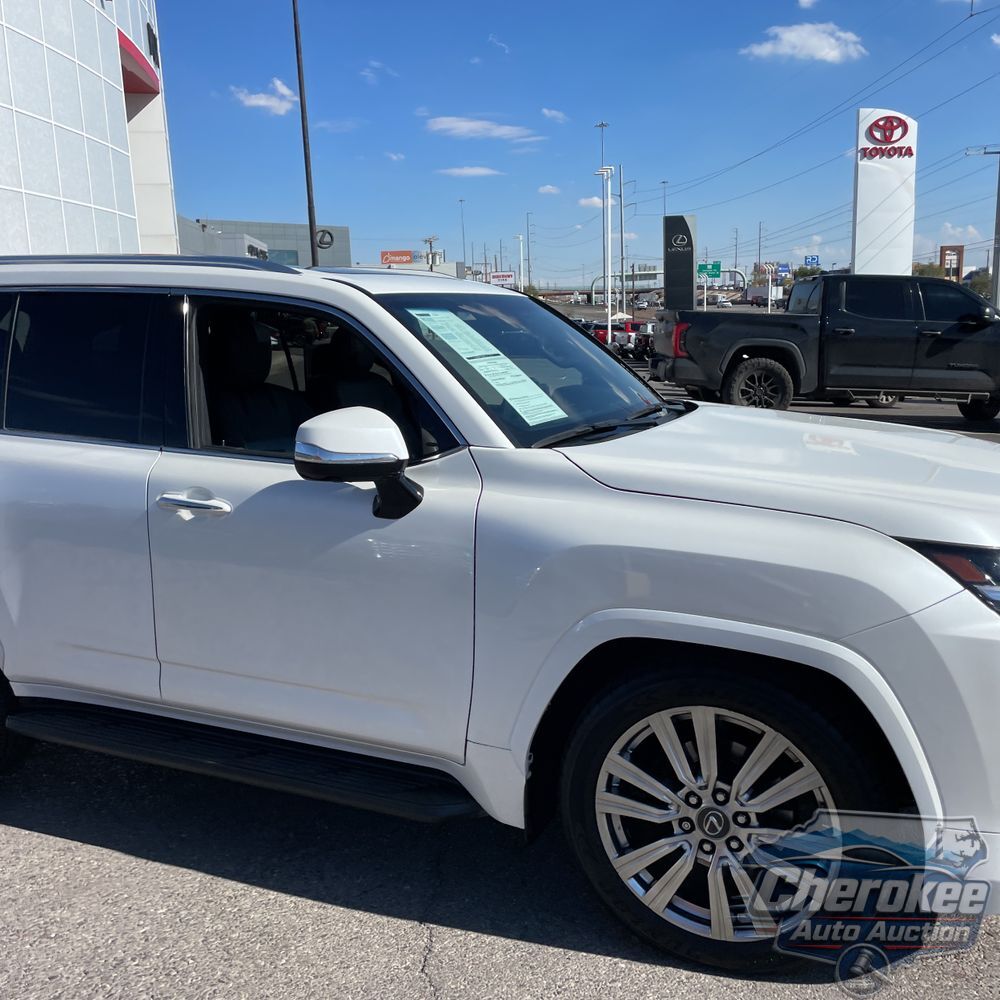 2023 Lexus LX 600 Ultra Luxury