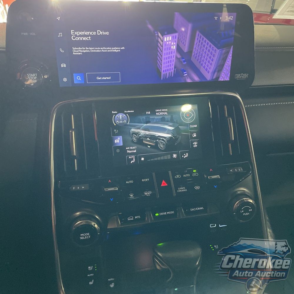 2023 Lexus LX 600 Ultra Luxury