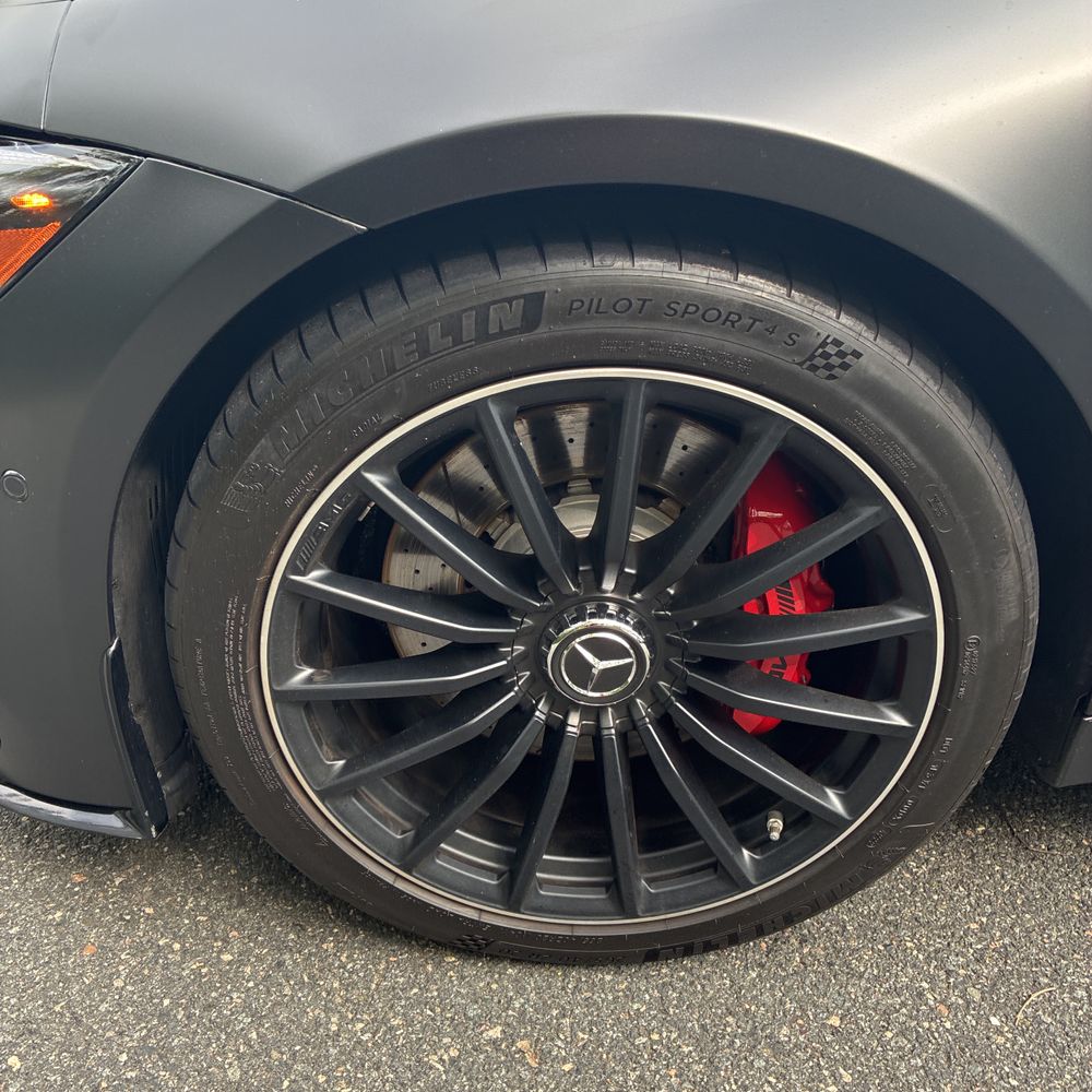 2021 Mercedes-Benz AMG GT 63