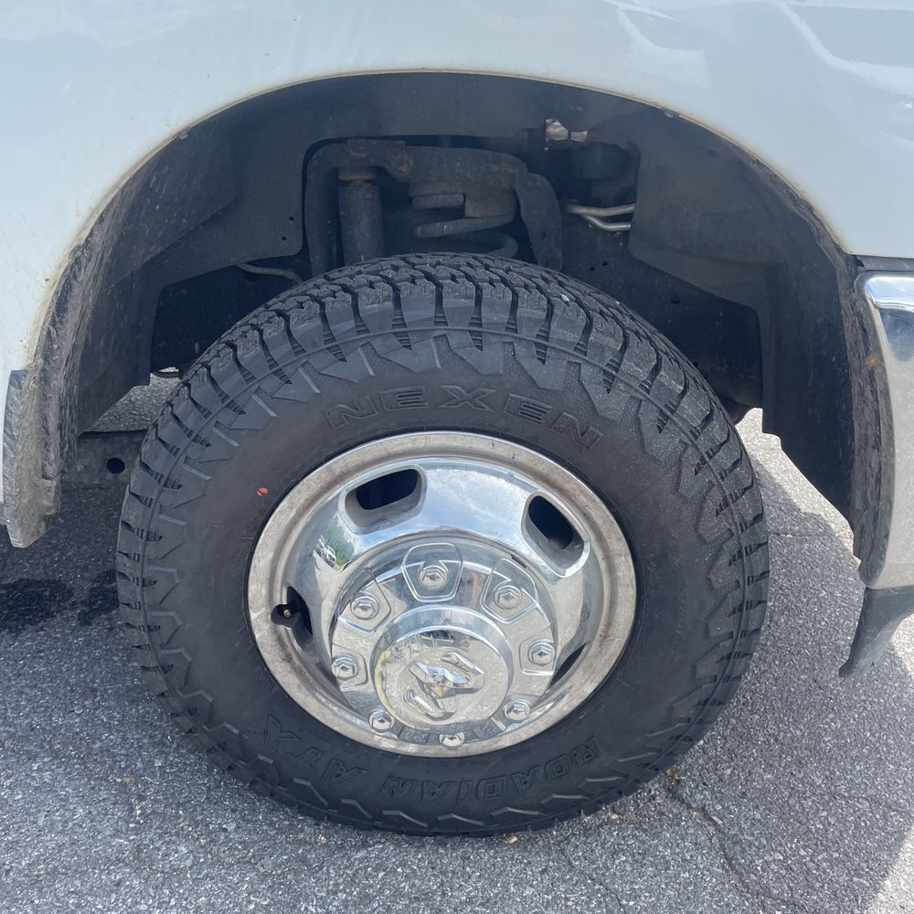2023 Ram 3500 SLT