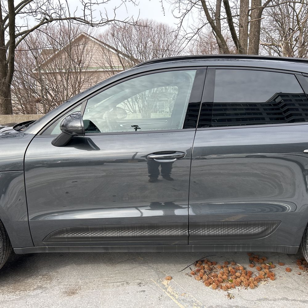 2024 Porsche Macan Base