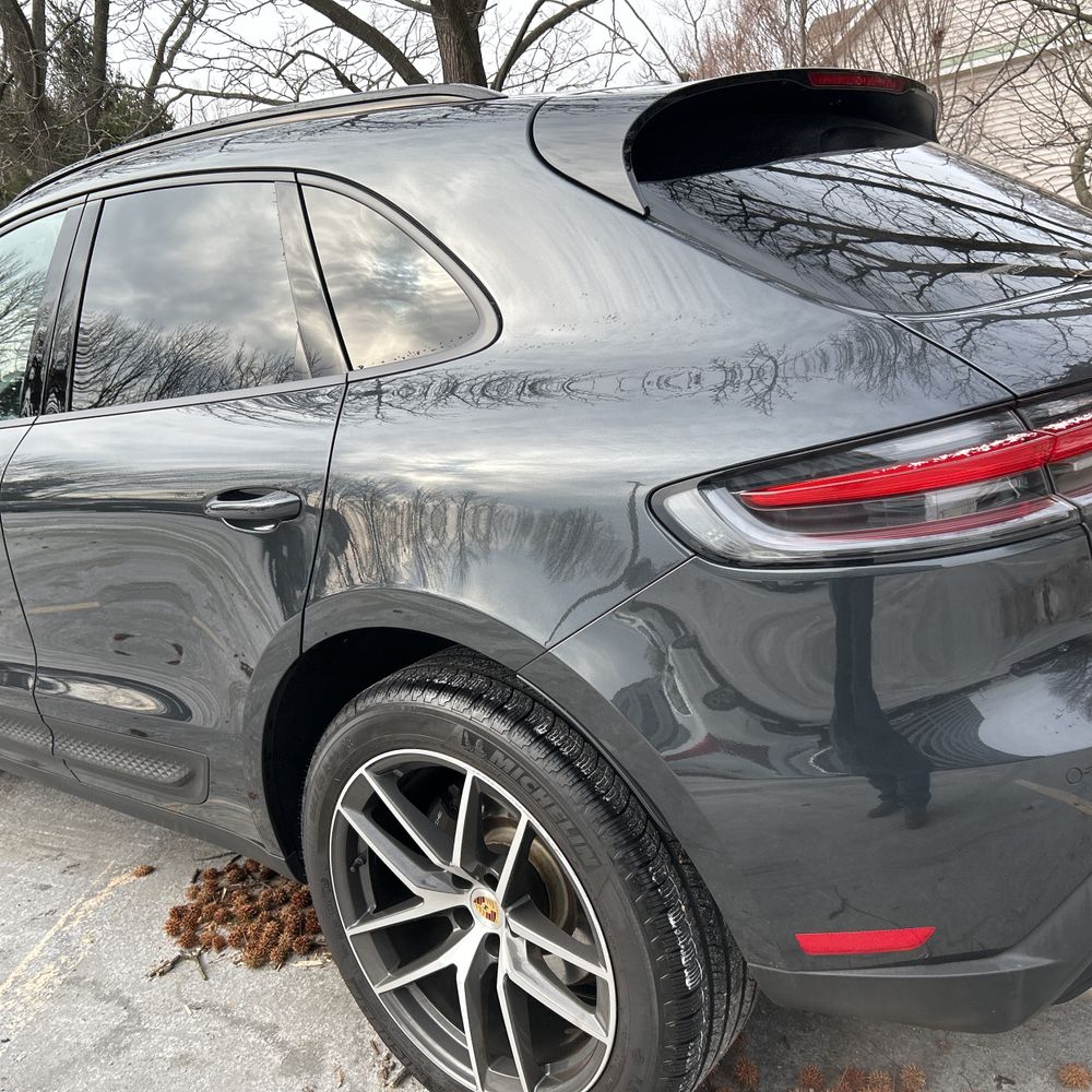 2024 Porsche Macan Base