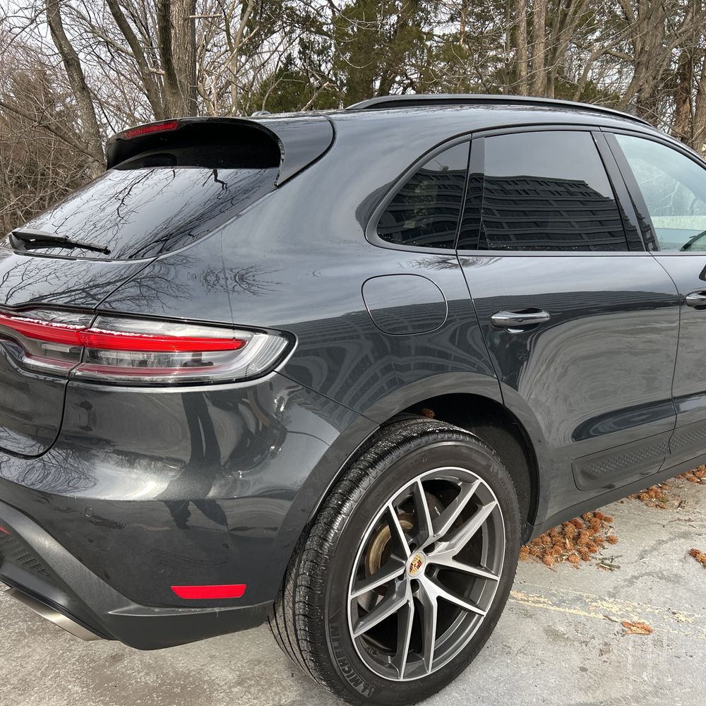 2024 Porsche Macan Base