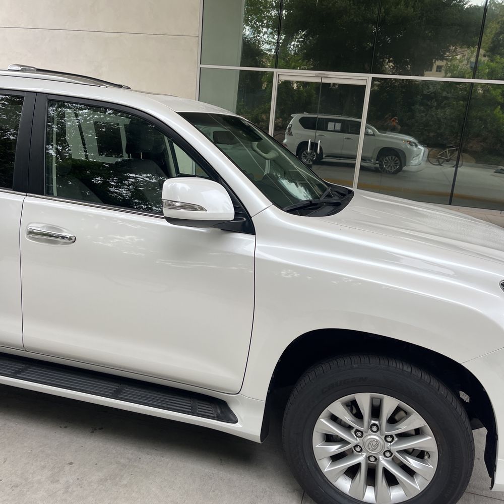 2023 Lexus GX 460 Base