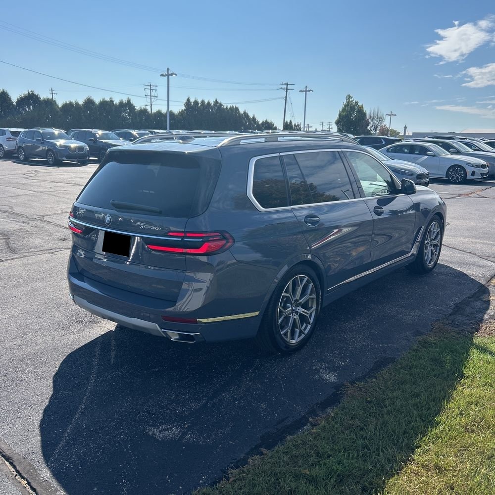 2024 BMW X7 XDrive40i