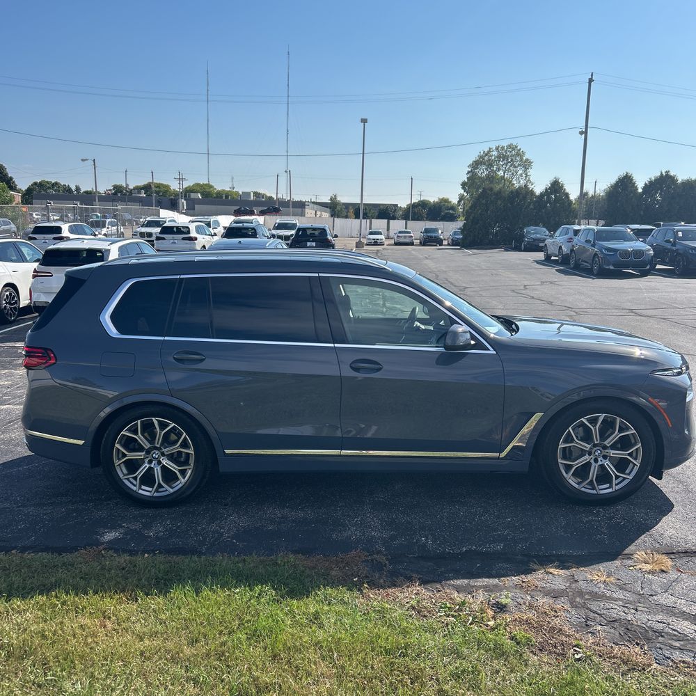 2024 BMW X7 XDrive40i