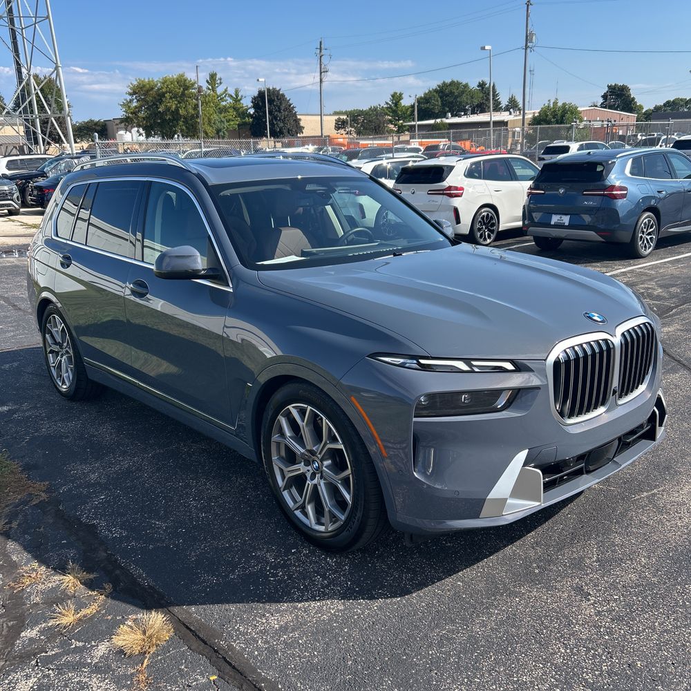 2024 BMW X7 XDrive40i