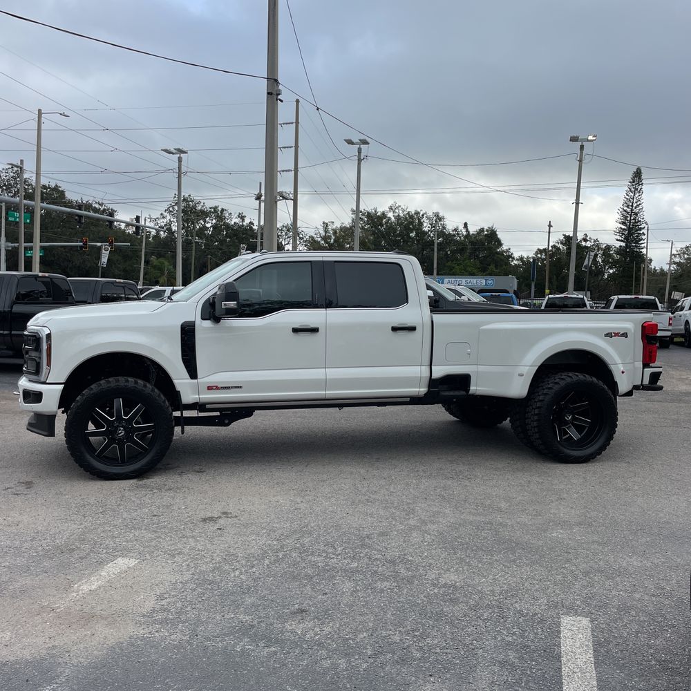 2024 Ford F-350 Super Duty Limited