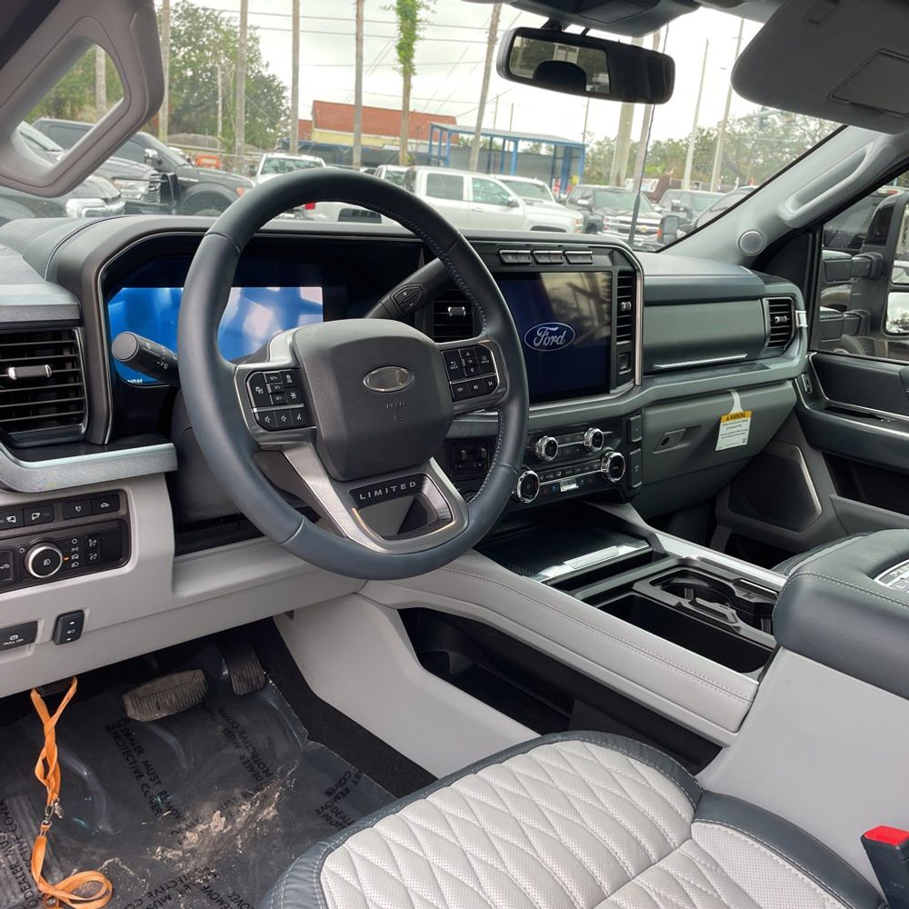 2024 Ford F-350 Super Duty Limited