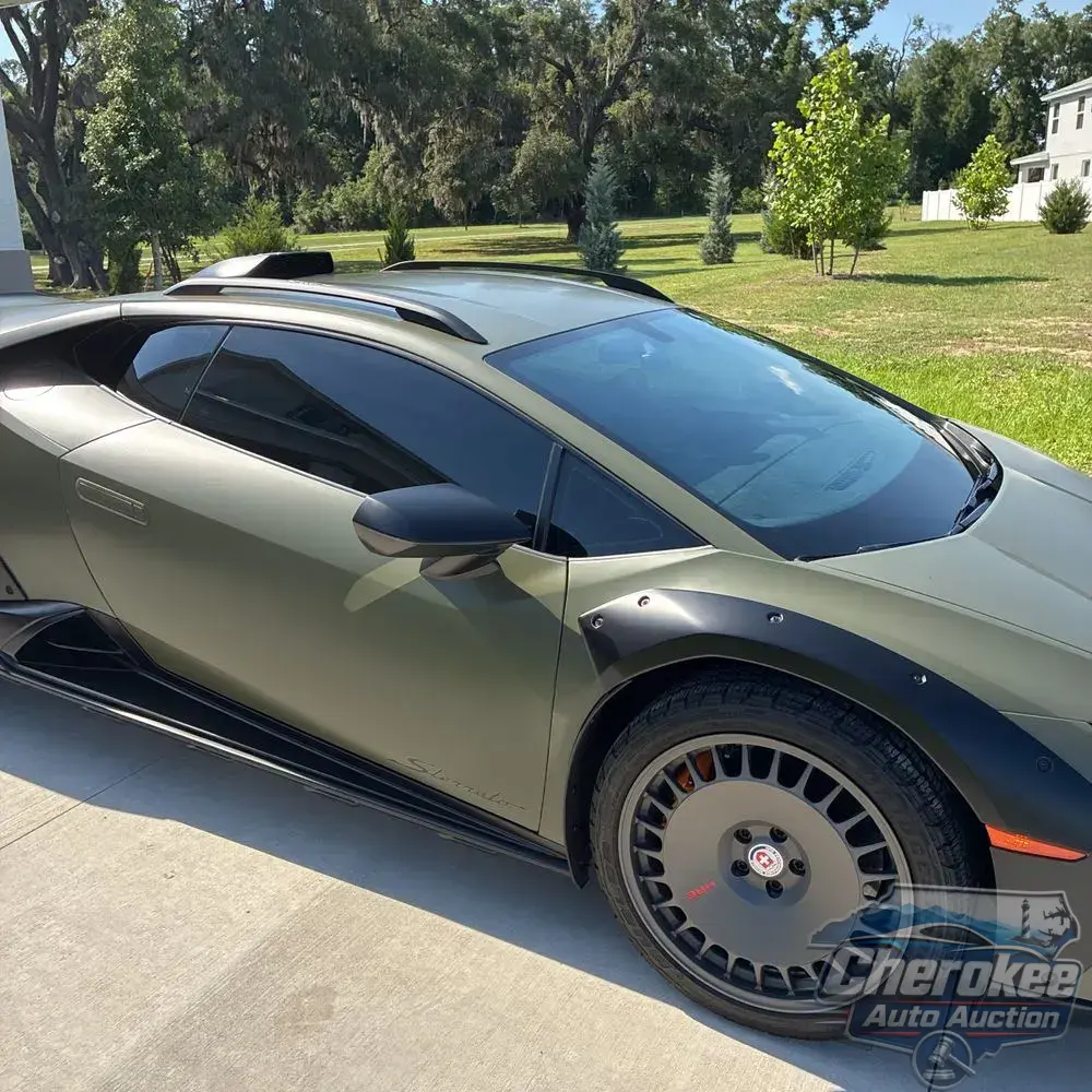 2024 Lamborghini Huracan Sterrato