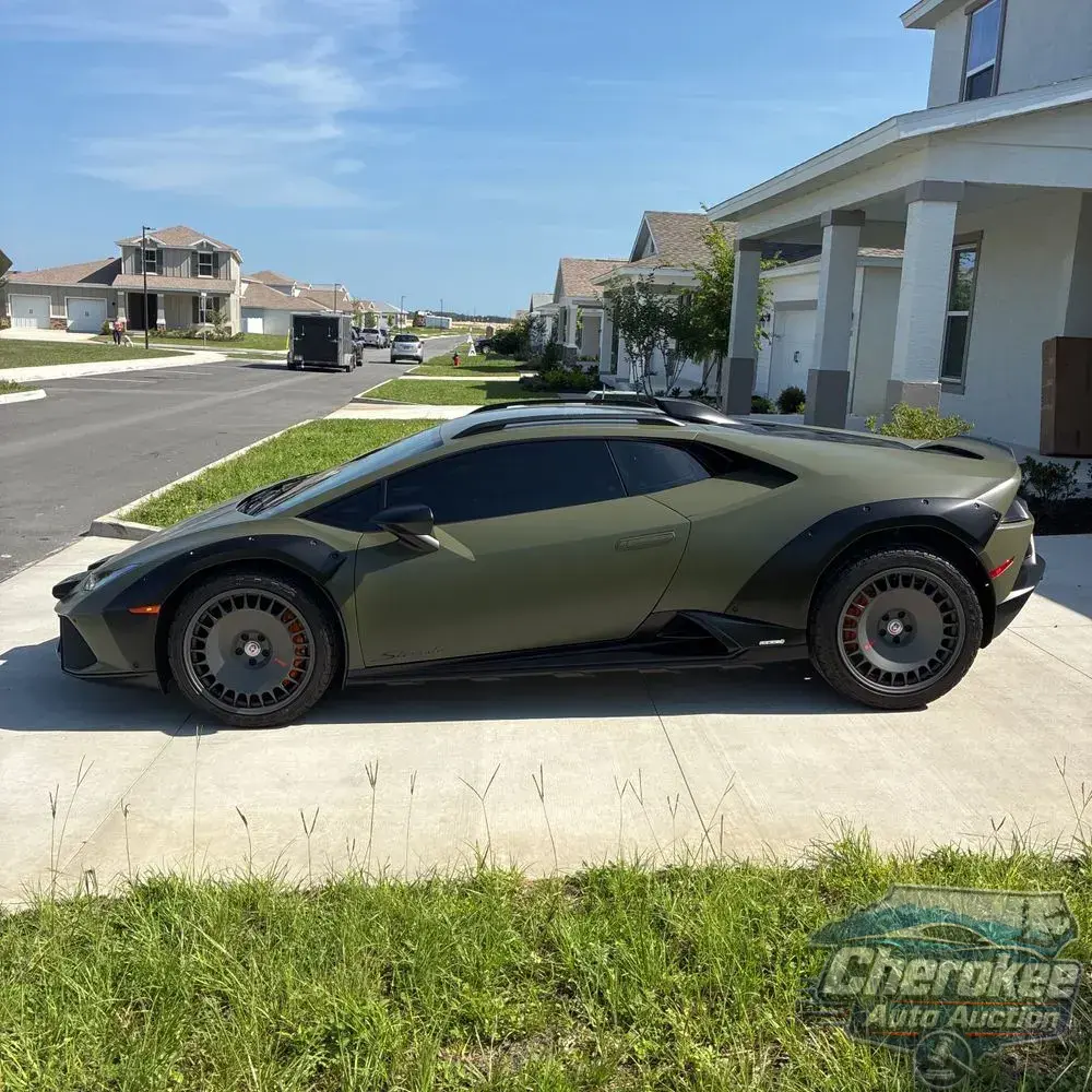 2024 Lamborghini Huracan Sterrato