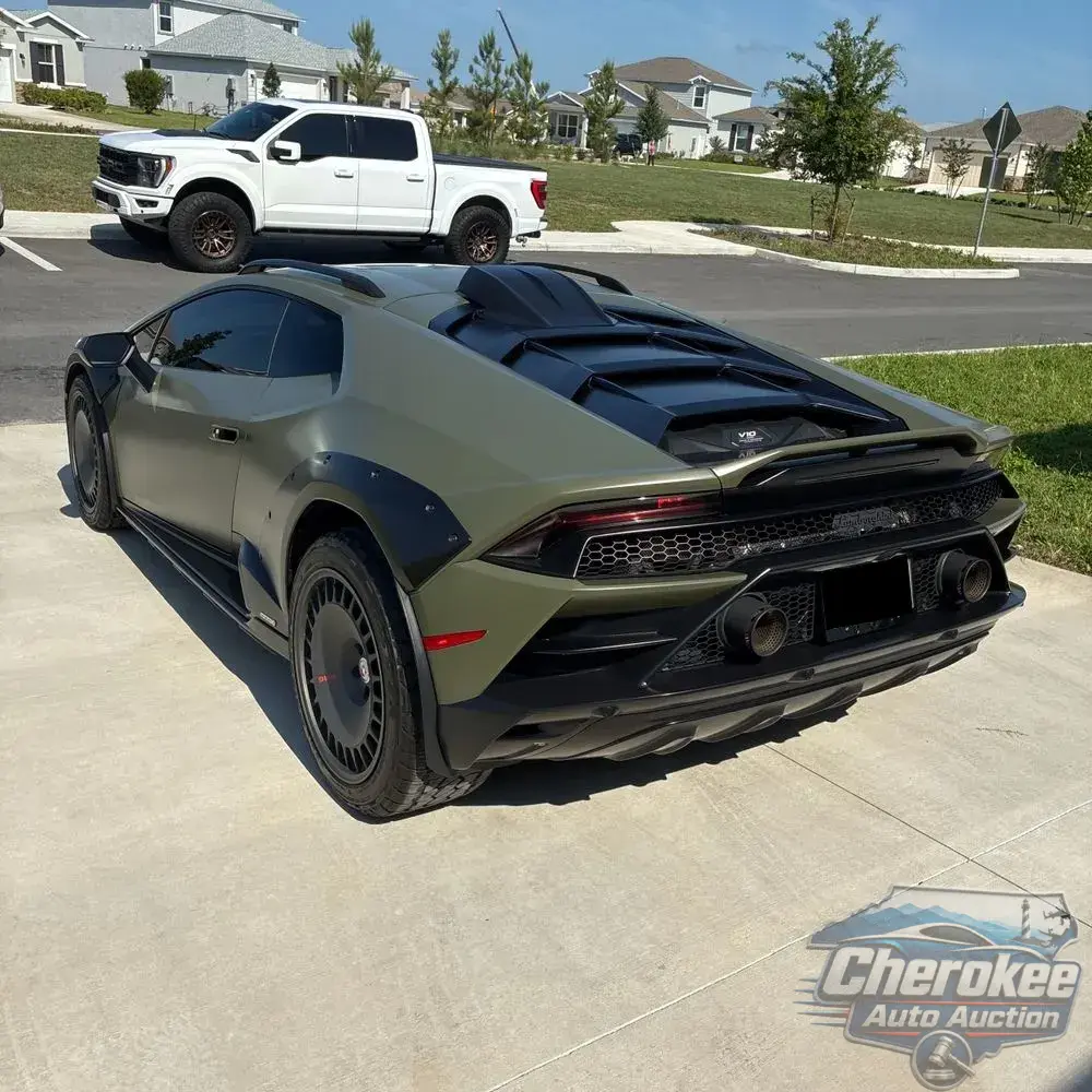 2024 Lamborghini Huracan Sterrato