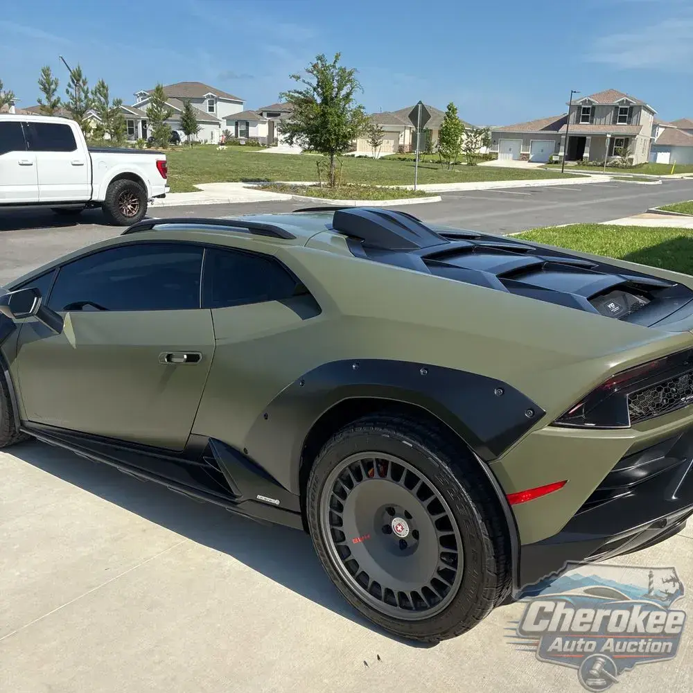 2024 Lamborghini Huracan Sterrato