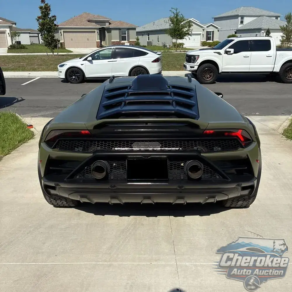 2024 Lamborghini Huracan Sterrato