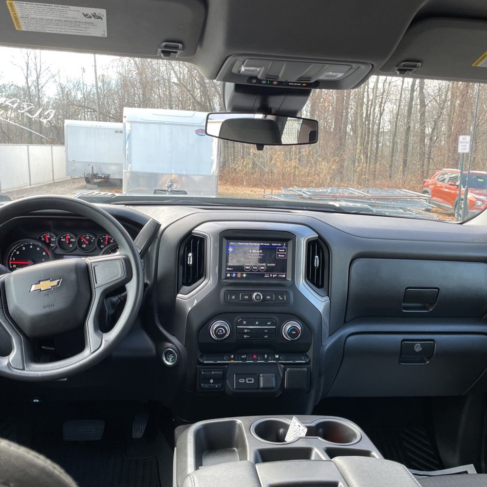 2024 Chevrolet Silverado 2500HD Custom