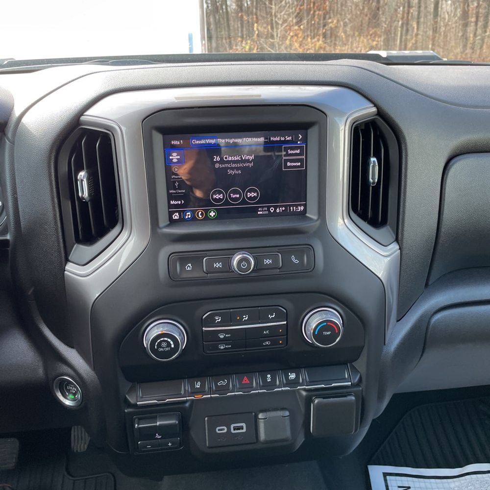 2024 Chevrolet Silverado 2500HD Custom