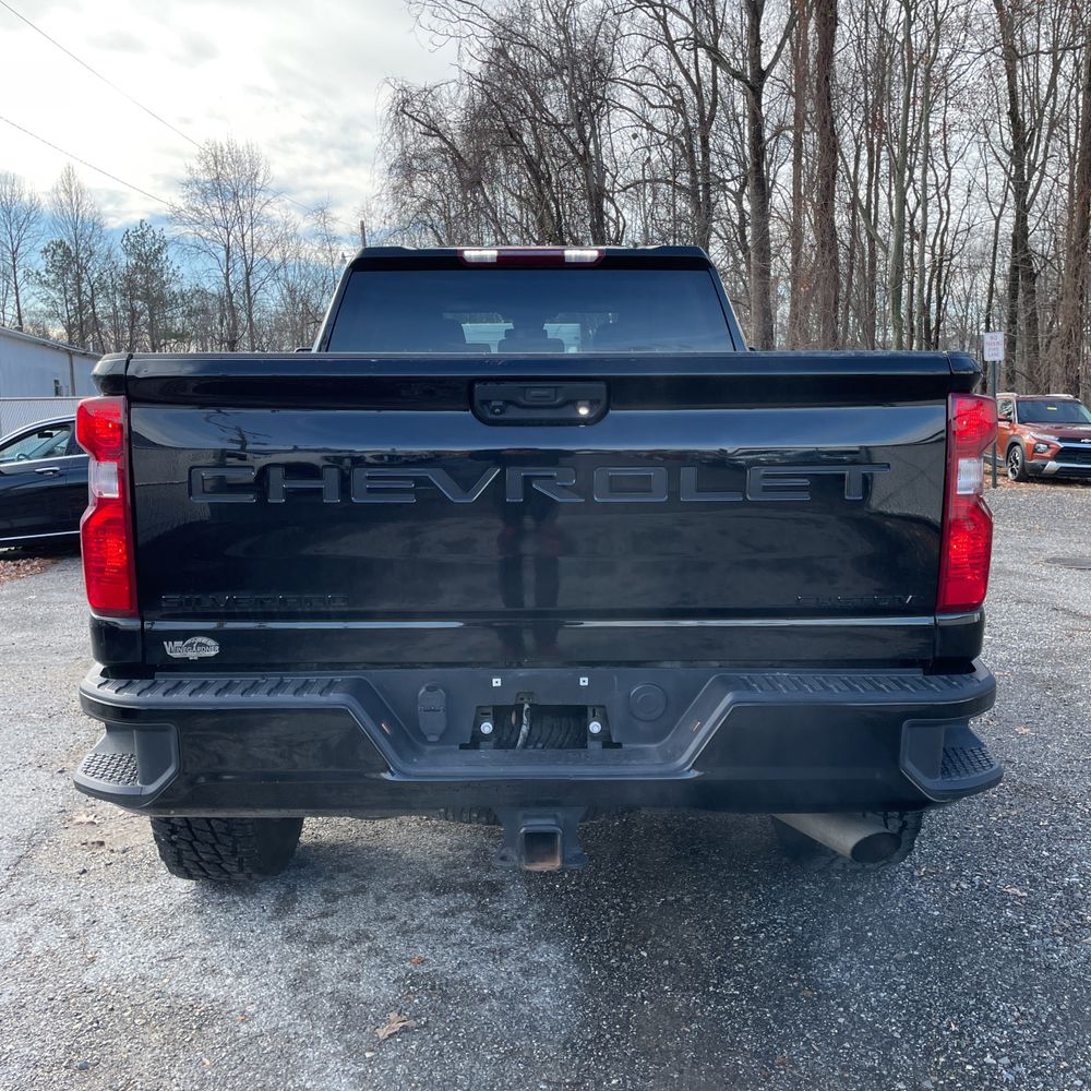 2024 Chevrolet Silverado 2500HD Custom