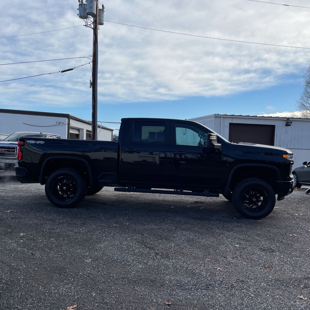 2024 Chevrolet Silverado 2500HD Custom