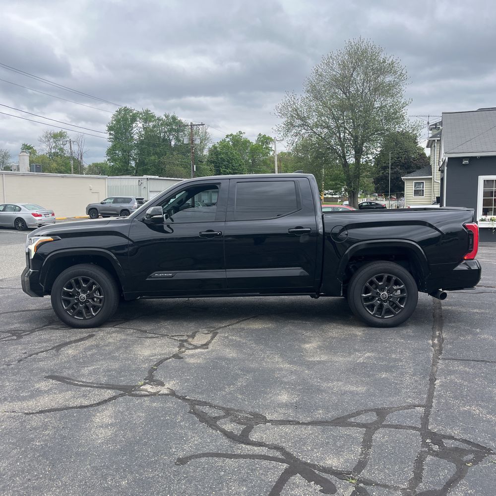 2024 Toyota Tundra Platinum