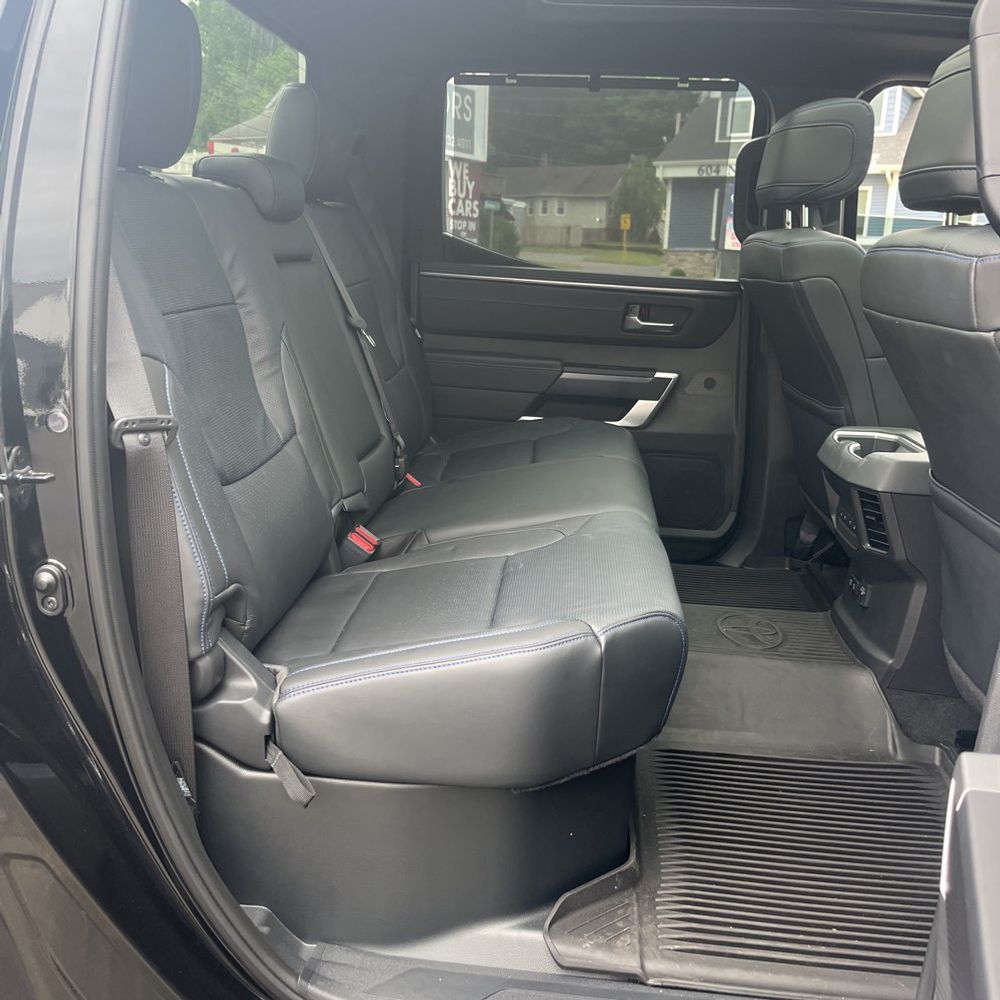2024 Toyota Tundra Platinum