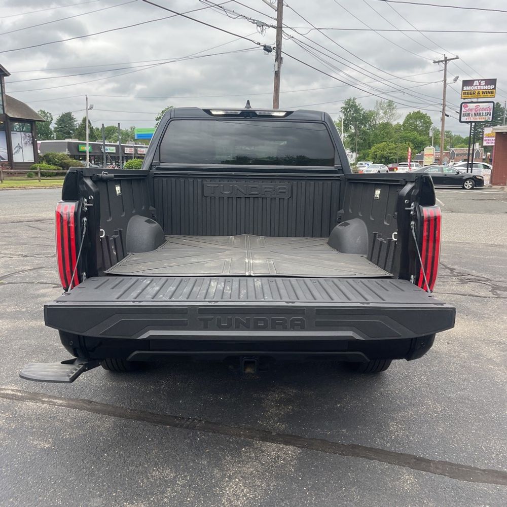 2024 Toyota Tundra Platinum