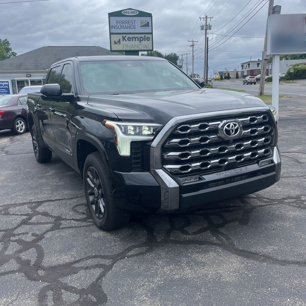 2024 Toyota Tundra Platinum