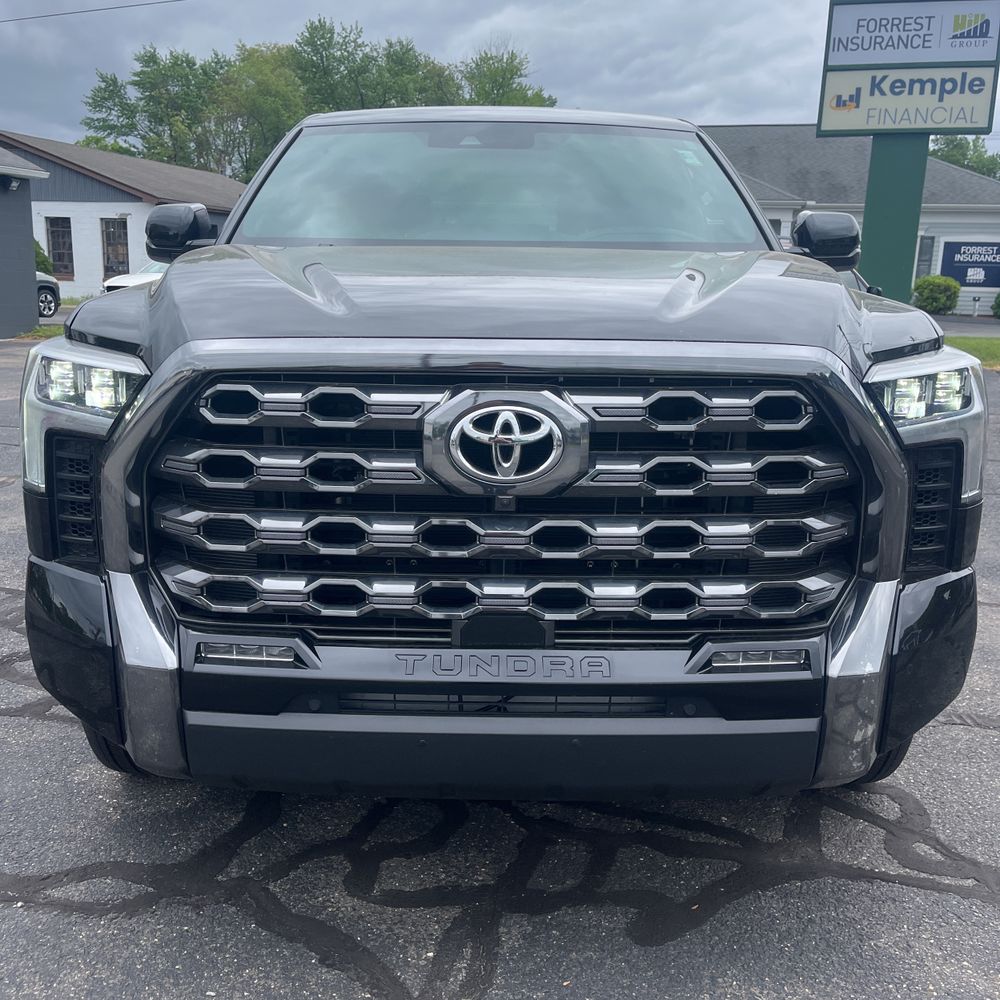 2024 Toyota Tundra Platinum