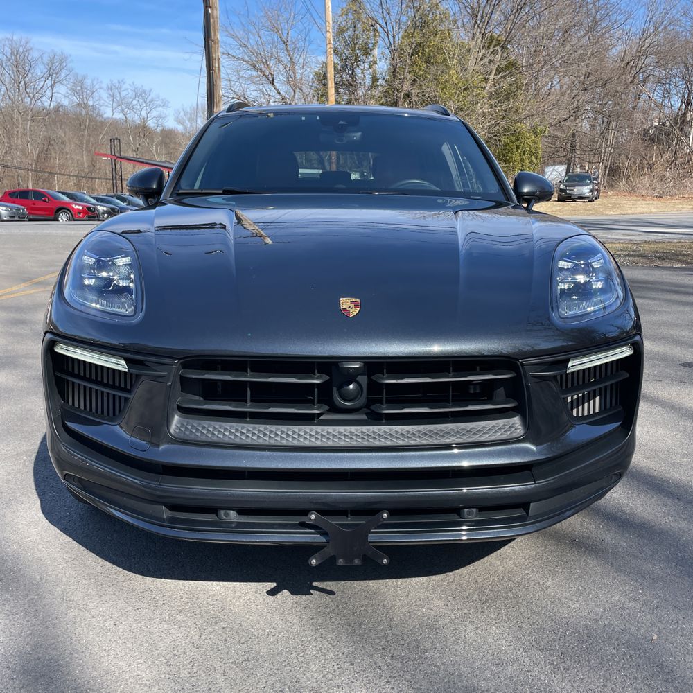 2023 Porsche Macan S