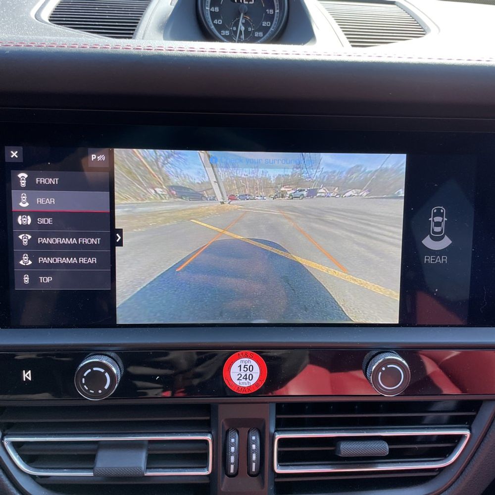 2023 Porsche Macan S