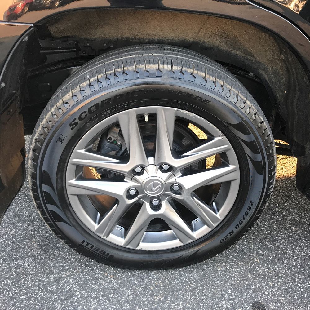 2013 Lexus LX 570