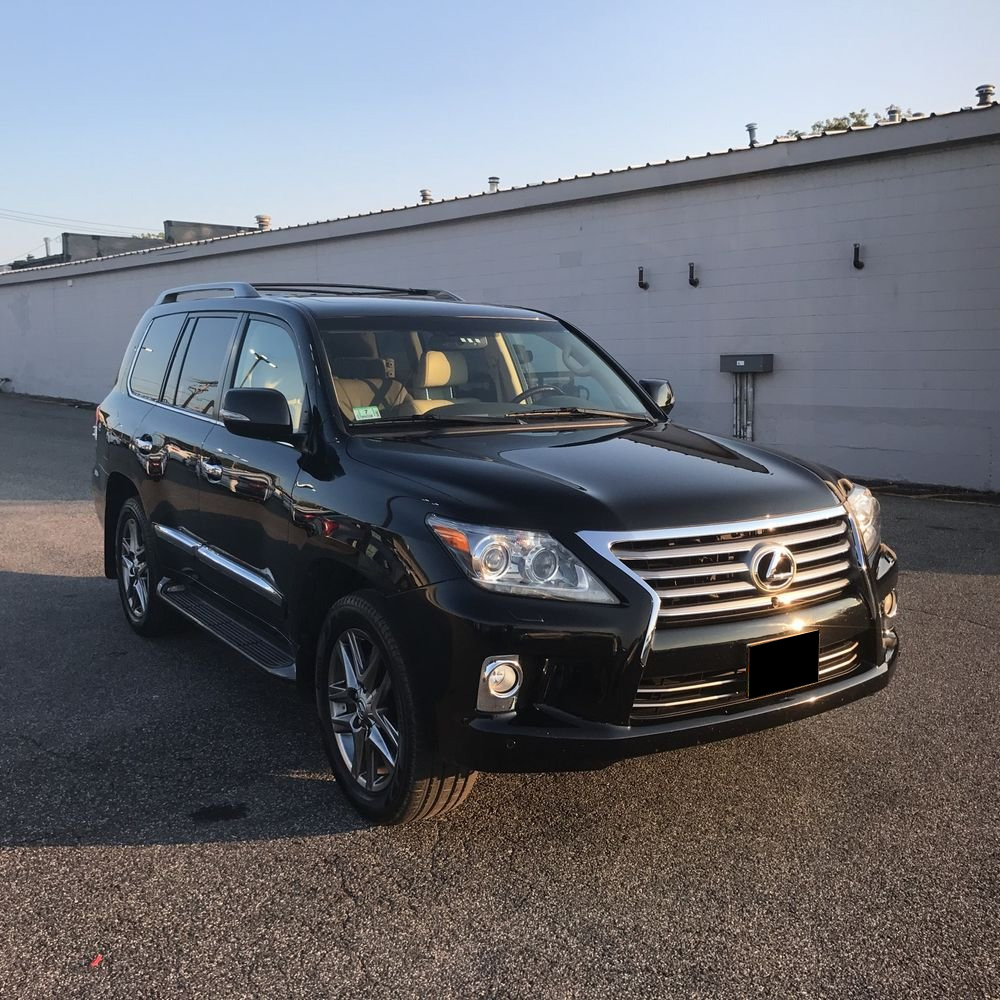 2013 Lexus LX 570