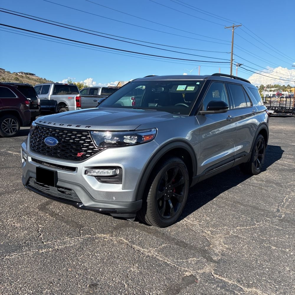 2024 Ford Explorer ST