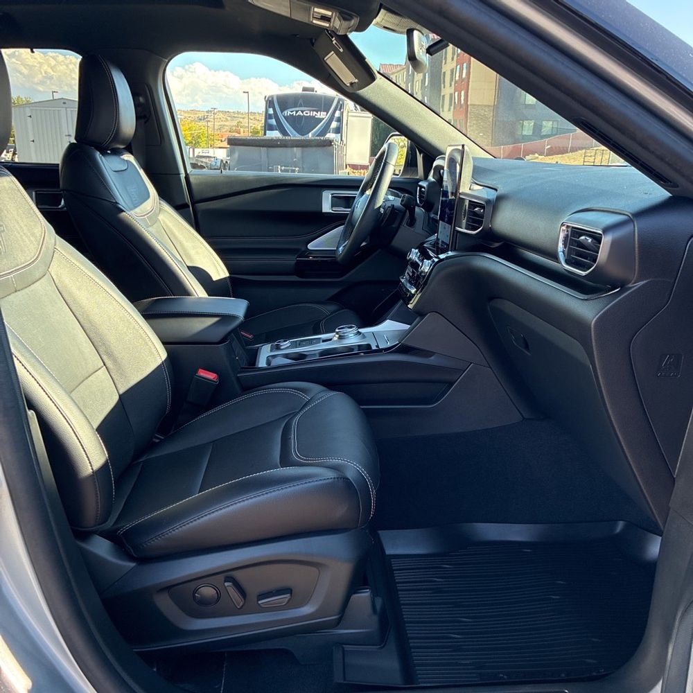 2024 Ford Explorer ST