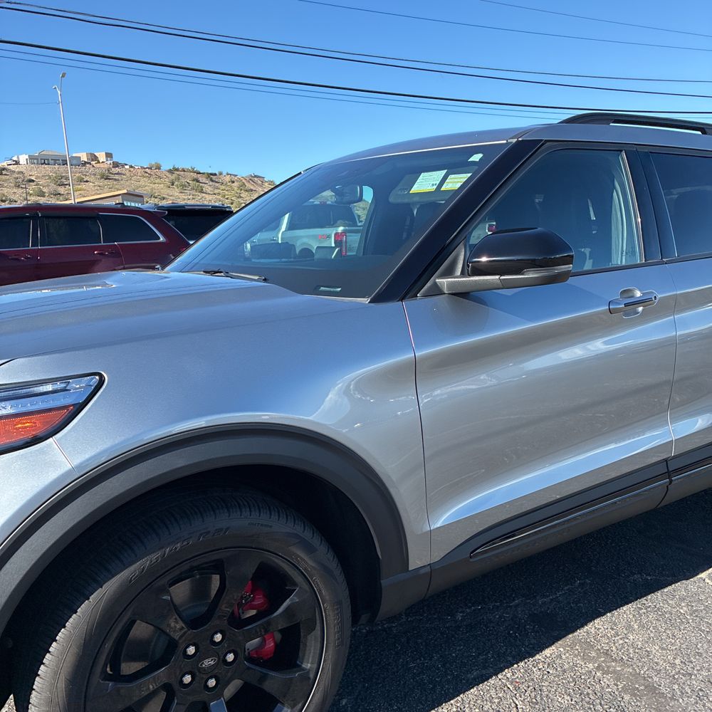2024 Ford Explorer ST
