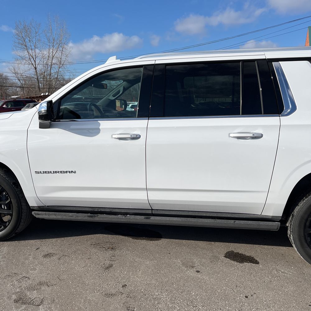 2023 Chevrolet Suburban Premier