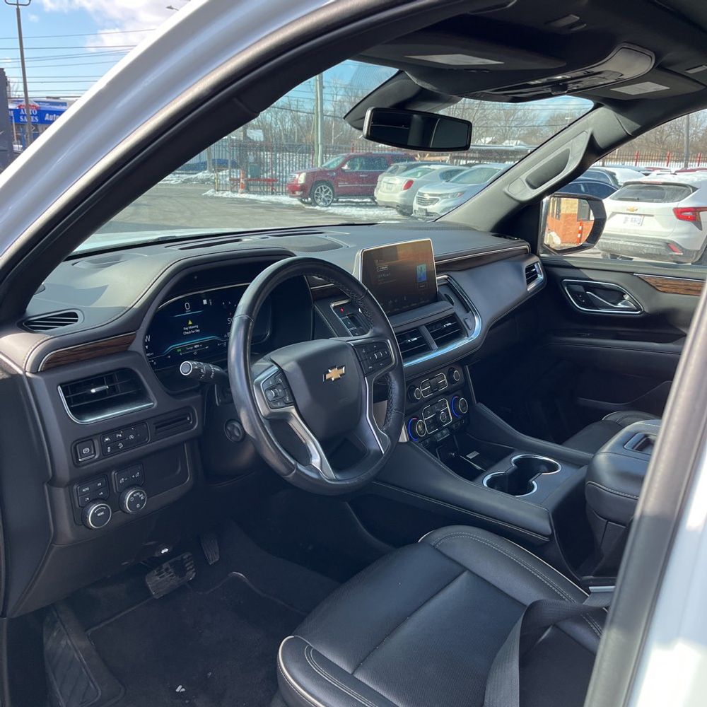 2023 Chevrolet Suburban Premier